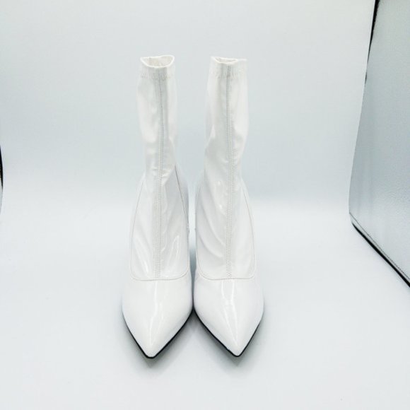 Moschino Women's Patent-Leather Pointed Toe Wedge Ankle Boots - Picture 4 of 14